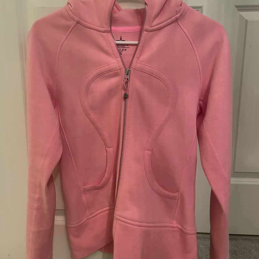 LULULEMON JACKET